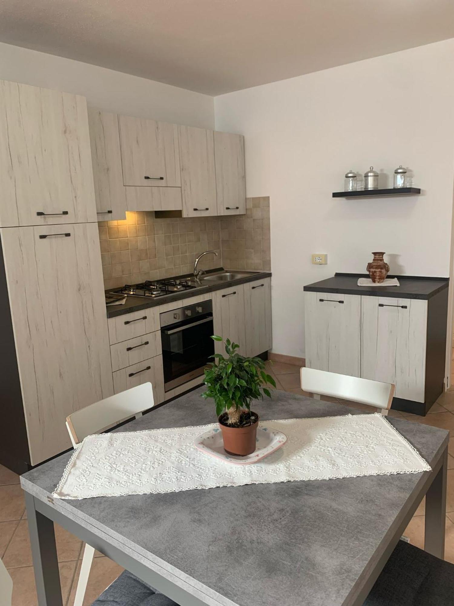 Casa Menuccia Villa Орозеи Екстериор снимка