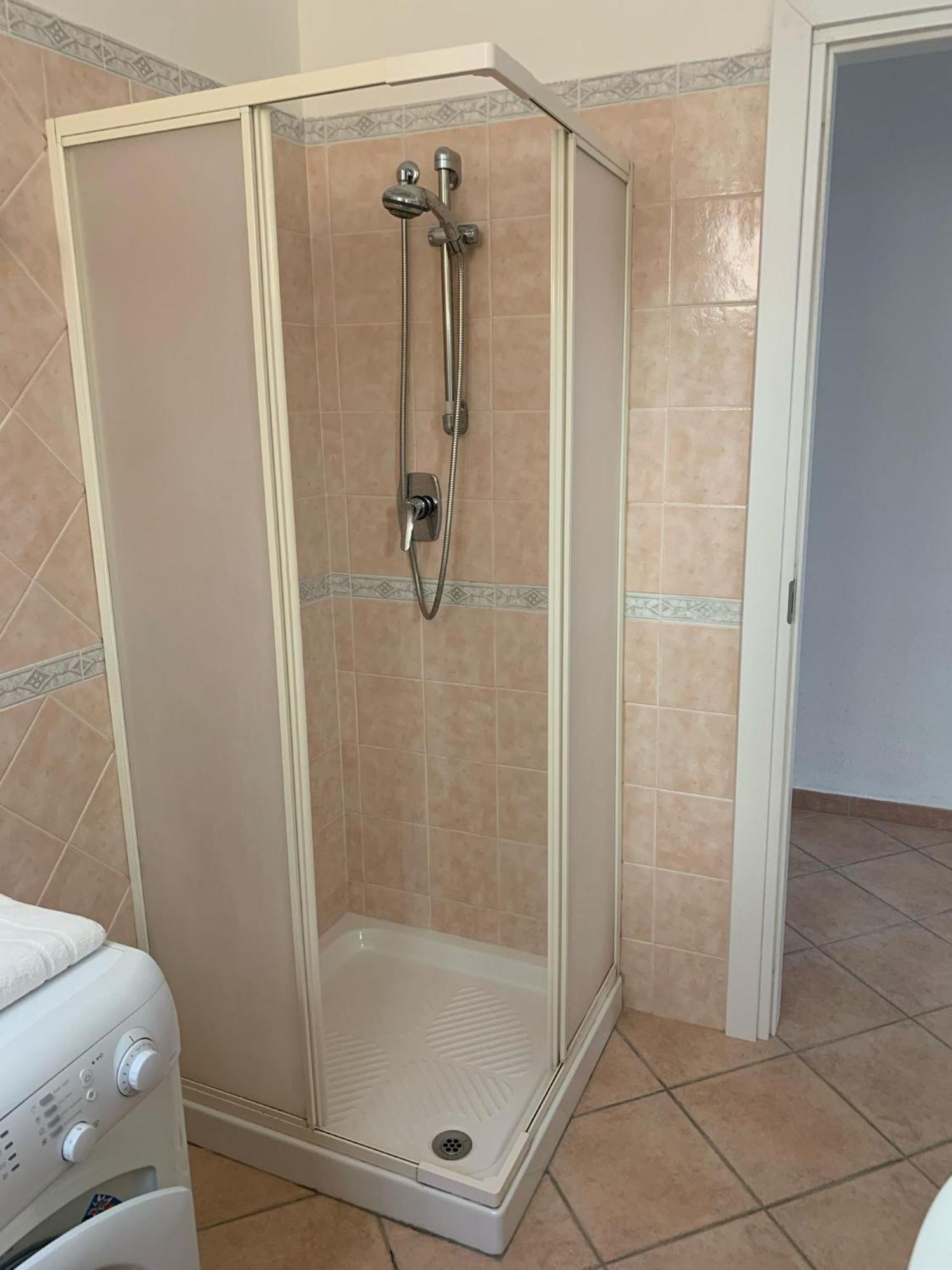 Casa Menuccia Villa Орозеи Екстериор снимка